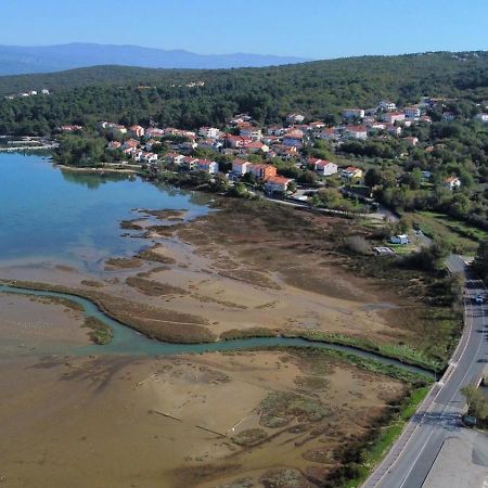 Apartman Kacic Sveti Ivan Dobrinjski Екстериор снимка