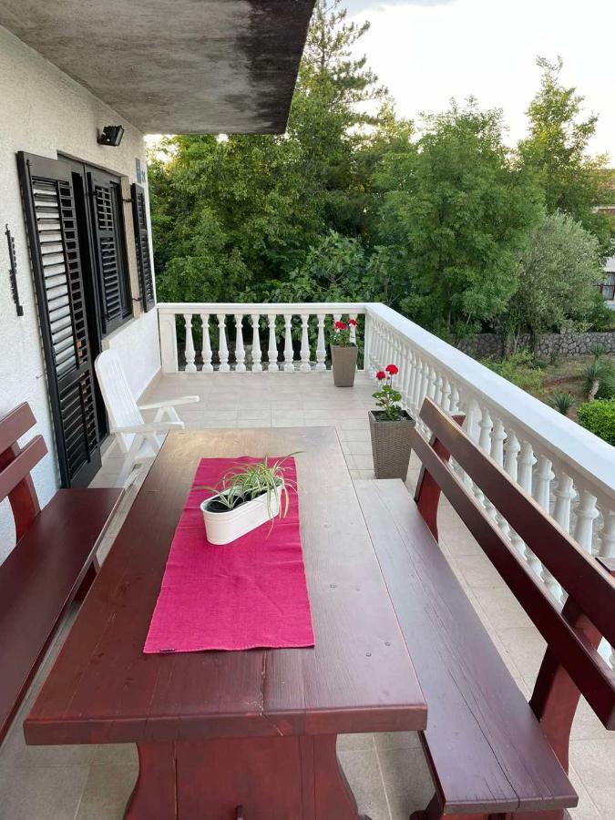 Apartman Kacic Sveti Ivan Dobrinjski Екстериор снимка