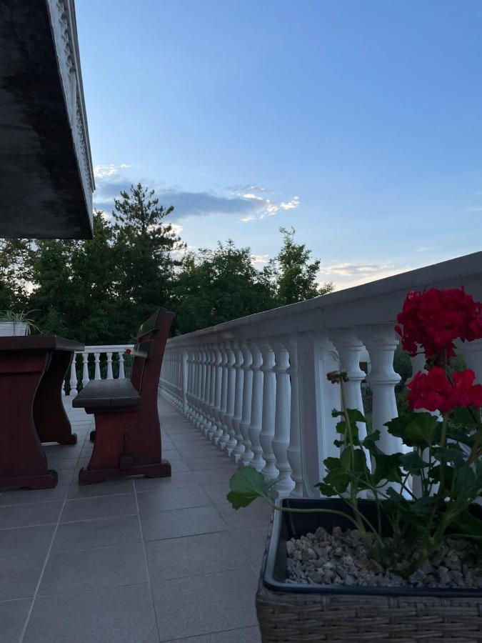 Apartman Kacic Sveti Ivan Dobrinjski Екстериор снимка