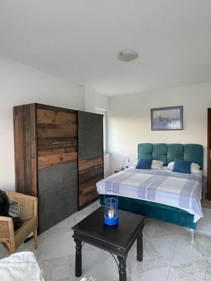 Apartman Kacic Sveti Ivan Dobrinjski Екстериор снимка